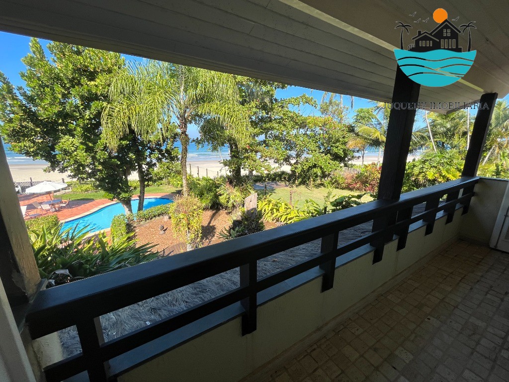 Casa em condomínio pé na areia c/ vista ao mar para venda e locação em Juquehy com 4 suítes, 10 pes. 201m² de área construída Juquehy Imobiliária