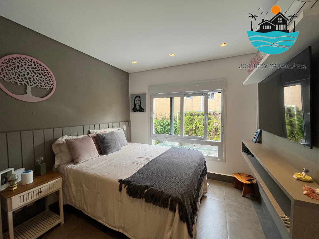 Casa em condomínio pé na areia, à venda em Juquehy com 5 suítes, piscina privativa e 340m² de área construída Juquehy Imobiliária