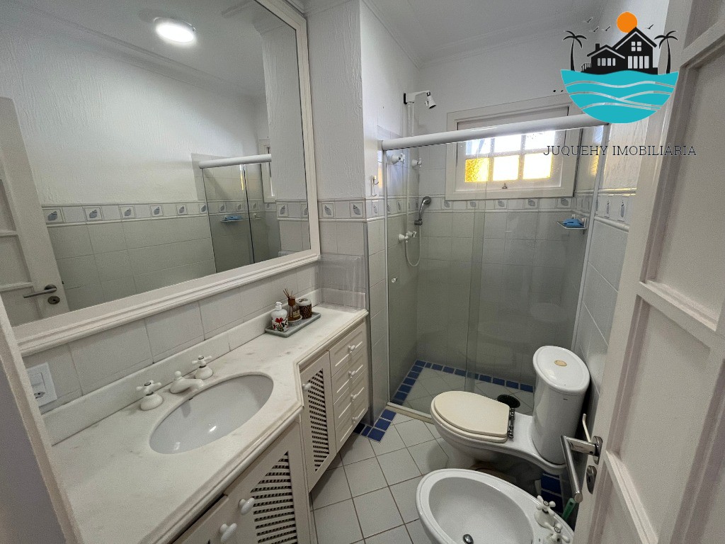 Casa em condomínio pé na areia c/ vista ao mar para venda e locação em Juquehy com 4 suítes, 10 pes. 201m² de área construída Juquehy Imobiliária