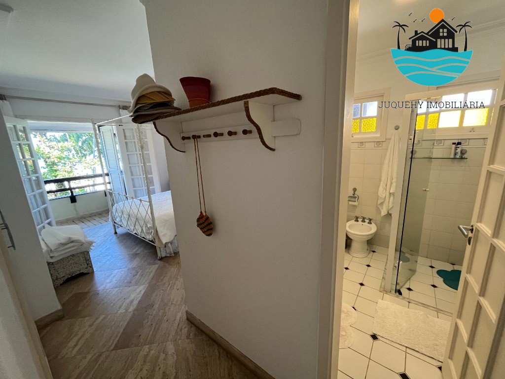 Casa em condomínio pé na areia c/ vista ao mar para venda e locação em Juquehy com 4 suítes, 10 pes. 201m² de área construída Juquehy Imobiliária