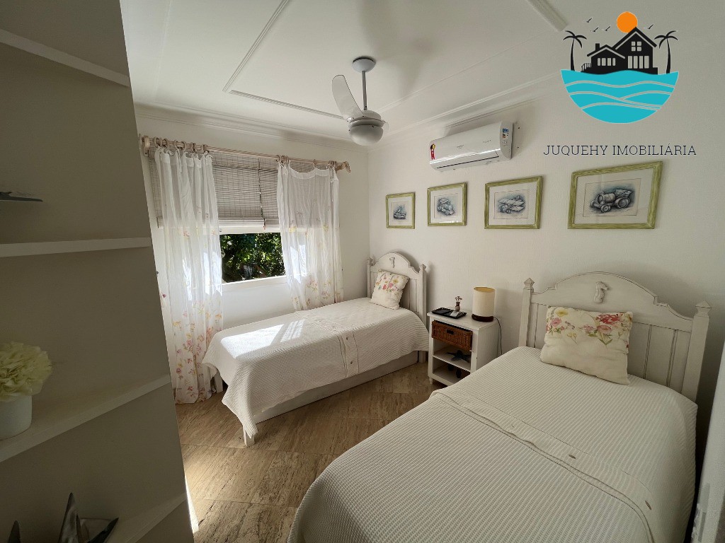 Casa em condomínio pé na areia c/ vista ao mar para venda e locação em Juquehy com 4 suítes, 10 pes. 201m² de área construída Juquehy Imobiliária
