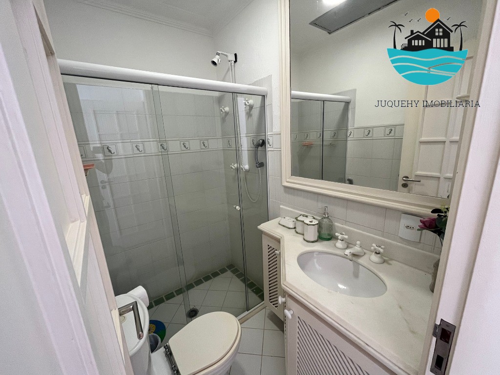 Casa em condomínio pé na areia c/ vista ao mar para venda e locação em Juquehy com 4 suítes, 10 pes. 201m² de área construída Juquehy Imobiliária