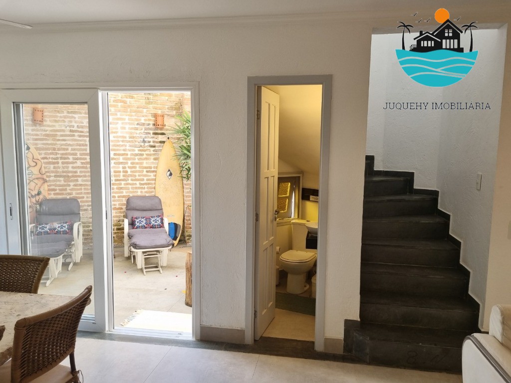 Venda e Aluguel Temporada de Casa em condomínio Pé na Areia em Juquehy com, 4 dormitórios, 2 vagas e 147m² de área construída Juquehy Imobiliária