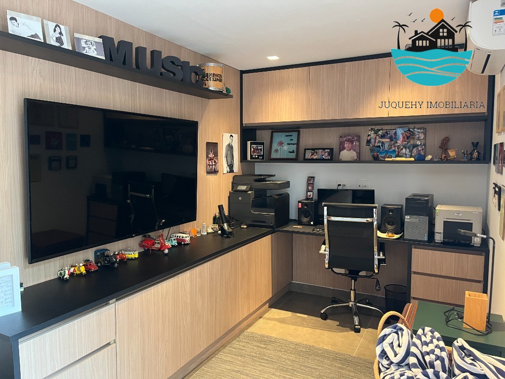 Casa em condomínio pé na areia, à venda em Juquehy com 5 suítes, piscina privativa e 340m² de área construída Juquehy Imobiliária