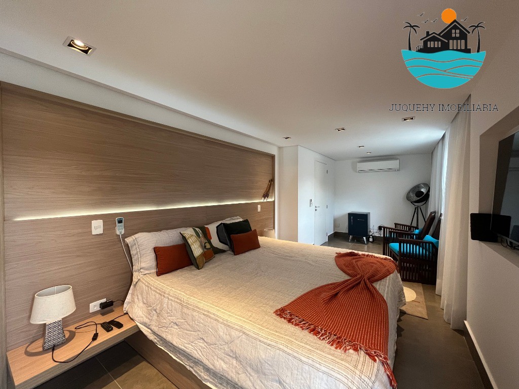 Casa em condomínio pé na areia, à venda em Juquehy com 5 suítes, piscina privativa e 340m² de área construída Juquehy Imobiliária