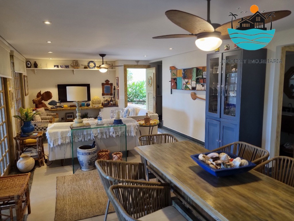 Casa para locação em condomínio com vista ao mar em Juquehy com 5 suítes, serviço de praia - Acomodação 10-12 pessoas Juquehy Imobiliária
