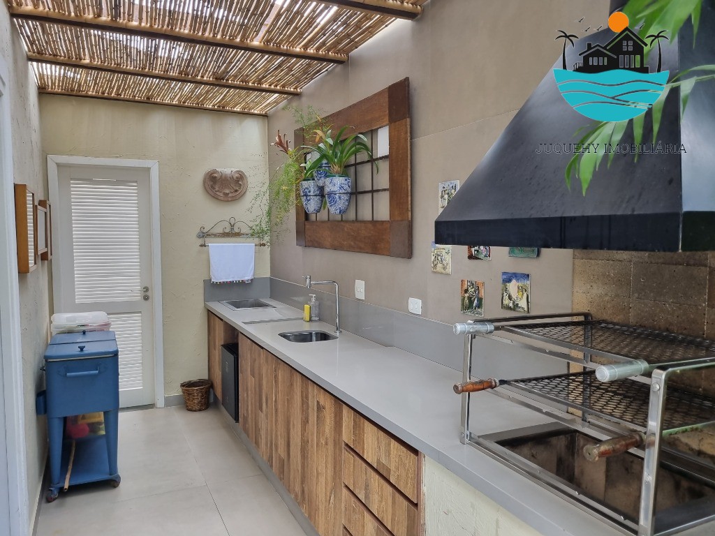 Casa para locação em condomínio com vista ao mar em Juquehy com 5 suítes, serviço de praia - Acomodação 10-12 pessoas Juquehy Imobiliária