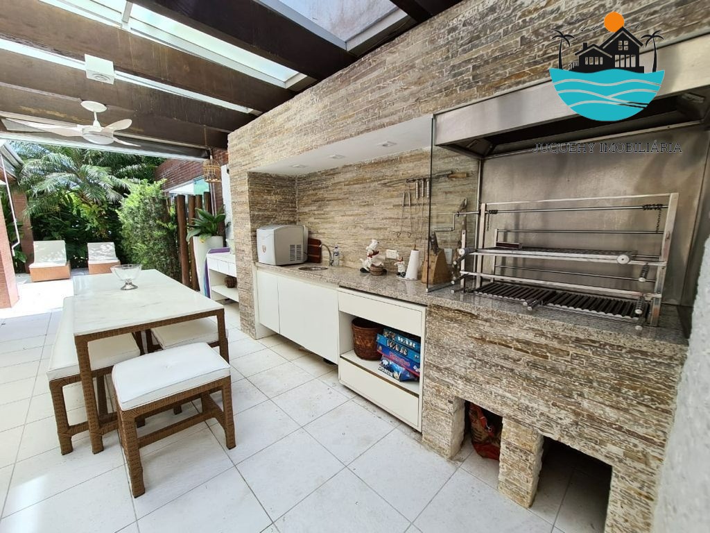 Casa a Venda em Juquehy Frente ao Mar, Aluguel Mas 12 pessoas, com 5 Suítes, vista ao mar, 350m² de área construída Juquehy Imobiliária