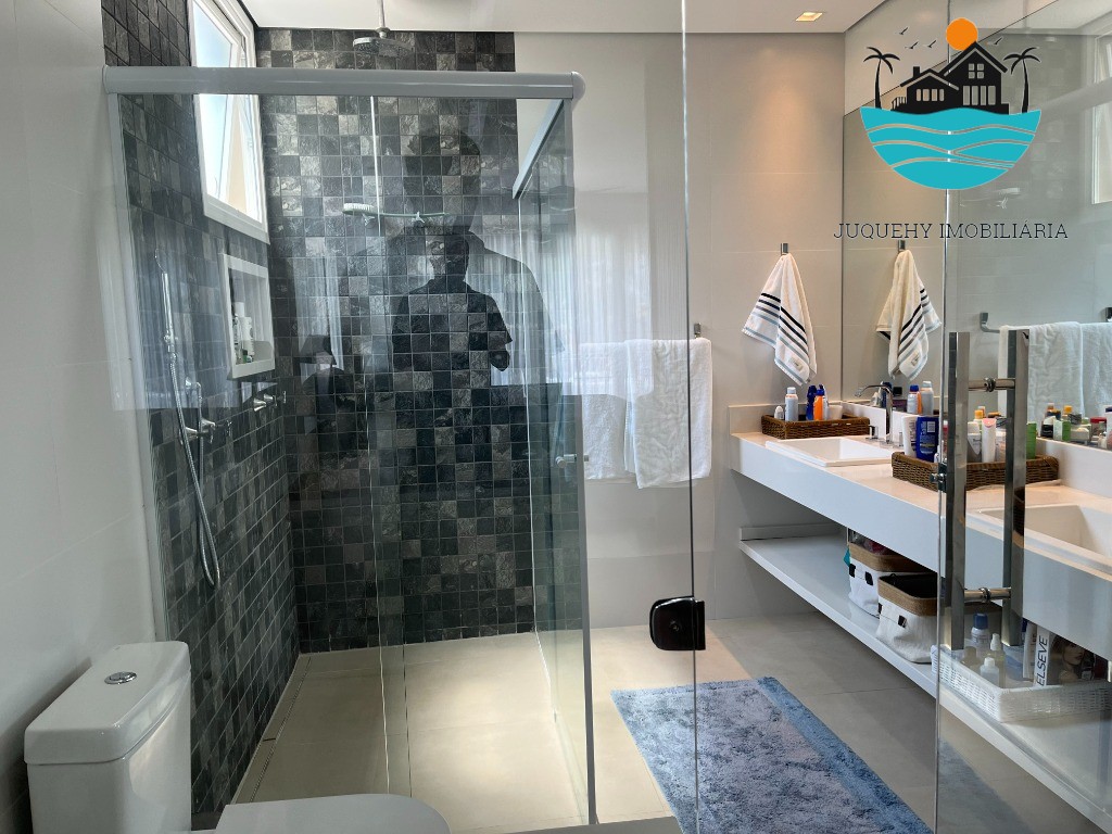 Casa a Venda em Juquehy Pé na Areia, Aluguel Max 12 pessoas,5 suítes, piscina privativa, vaga 4 autos e 500m² de área construída Juquehy Imobiliária