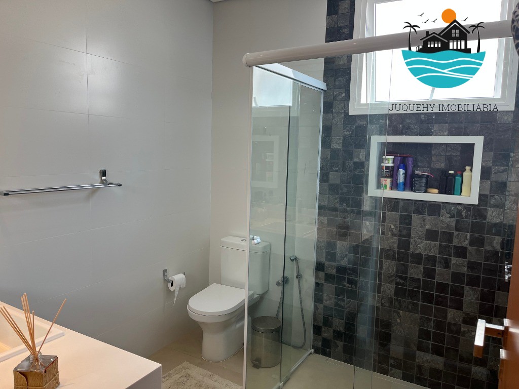 Casa a Venda em Juquehy Pé na Areia, Aluguel Max 12 pessoas,5 suítes, piscina privativa, vaga 4 autos e 500m² de área construída Juquehy Imobiliária