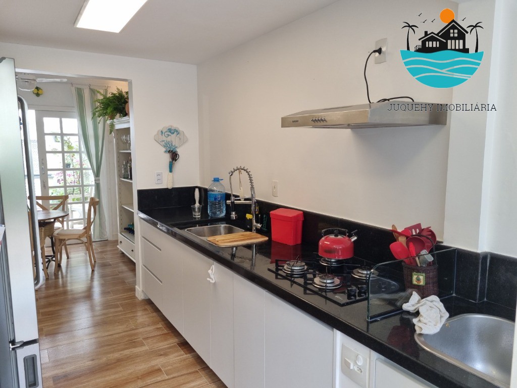 Aluguel de temporada em Juquehy - Condomínio Pé na Areia. Com 4 dormitórios, 2 suítes c/ vista ao mar, 2 vagas e max. 8 pessoas Juquehy Imobiliária