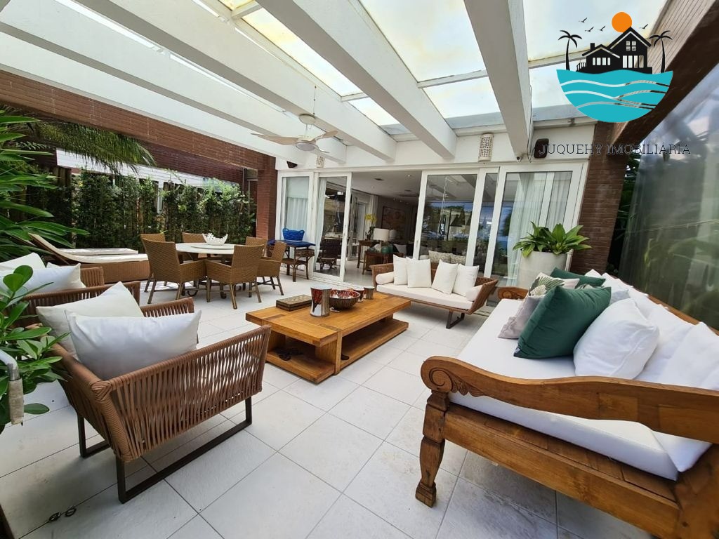 Casa a Venda em Juquehy Frente ao Mar, Aluguel Mas 12 pessoas, com 5 Suítes, vista ao mar, 350m² de área construída Juquehy Imobiliária