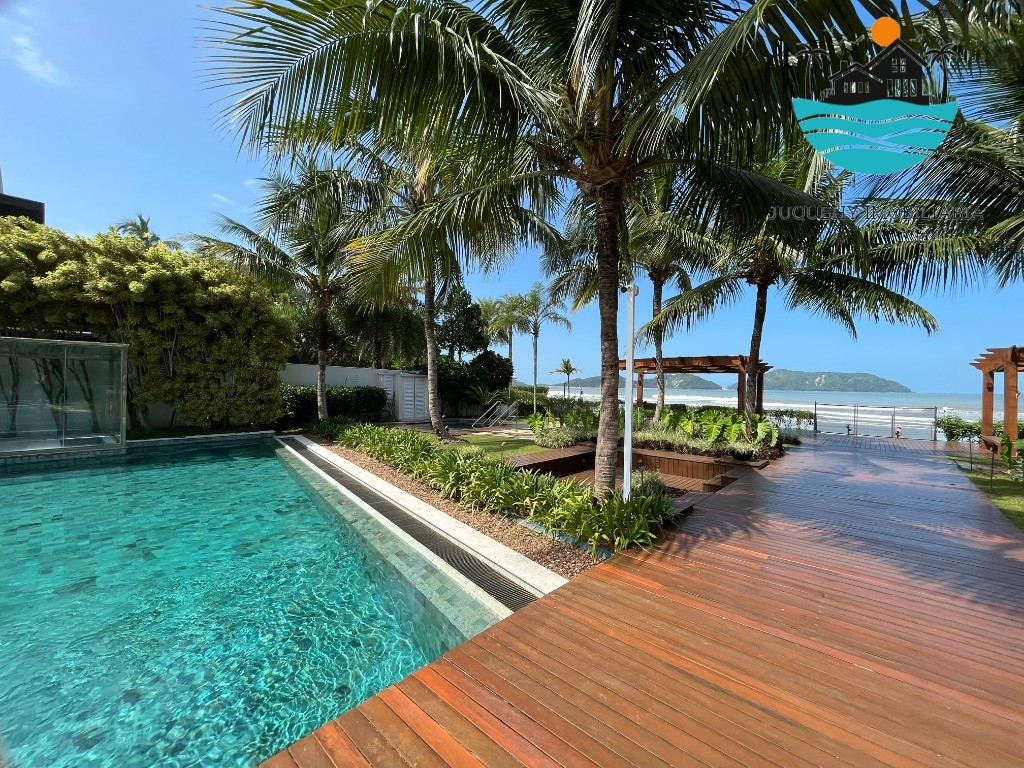 Casa em condomínio pé na areia, à venda em Juquehy com 5 suítes, piscina privativa e 340m² de área construída Juquehy Imobiliária