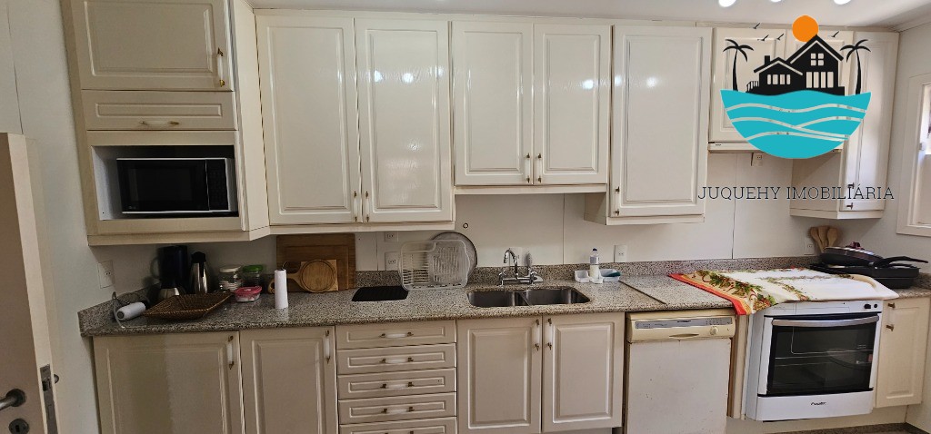 Casa para alugar em condomínio fechado pé na areia com vista ao mar em Juquehy, com 4 suítes, - Acomodação máx. 10 pessoas Juquehy Imobiliária