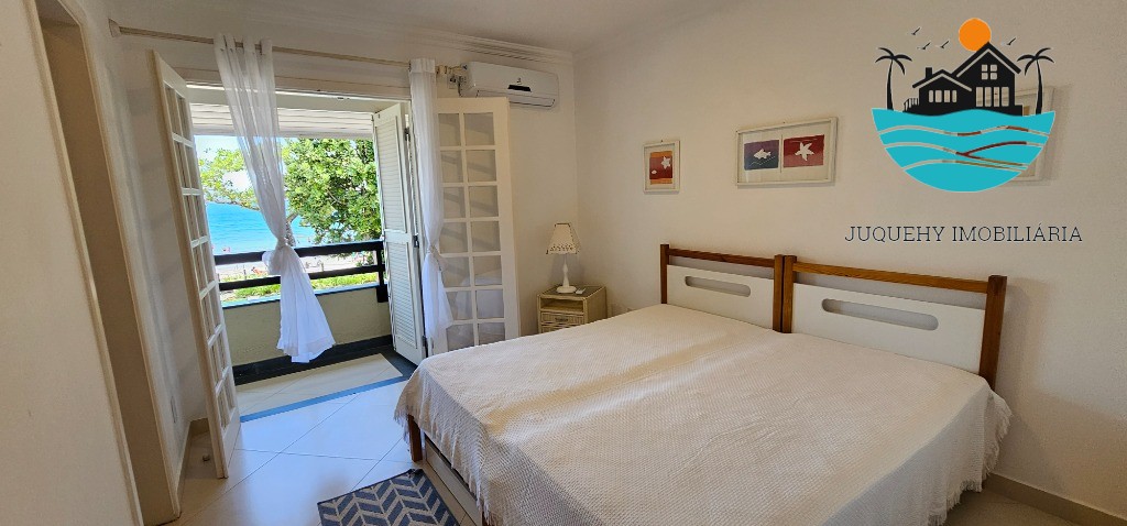 Casa para alugar em condomínio fechado pé na areia com vista ao mar em Juquehy, com 4 suítes, - Acomodação máx. 10 pessoas Juquehy Imobiliária