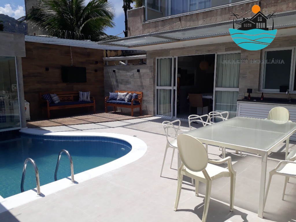 Casas para Alugar Temporada Juquehy - (Canto direito) pertinho da praia, 5 suítes, piscina aquecida, sauna, máx. 14 pessoas Juquehy Imobiliária