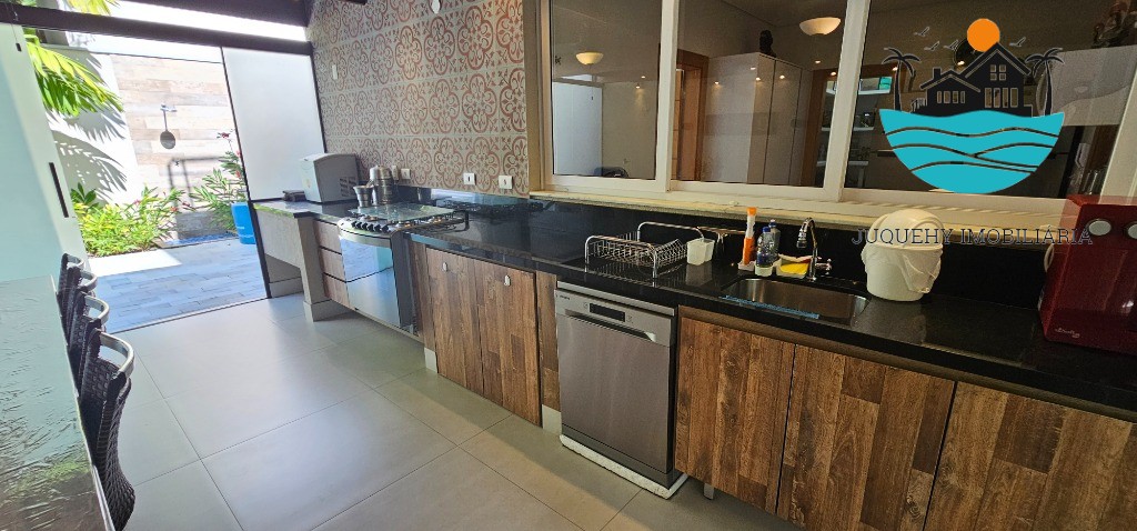 Casa em condomínio pé na areia - Temporada, com 5 suítes, 1 térrea, serviço de praia, acomodação para 14 pessoas, 4 vagas Juquehy Imobiliária