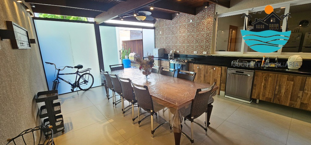 Casa em condomínio pé na areia - Temporada, com 5 suítes, 1 térrea, serviço de praia, acomodação para 14 pessoas, 4 vagas Juquehy Imobiliária