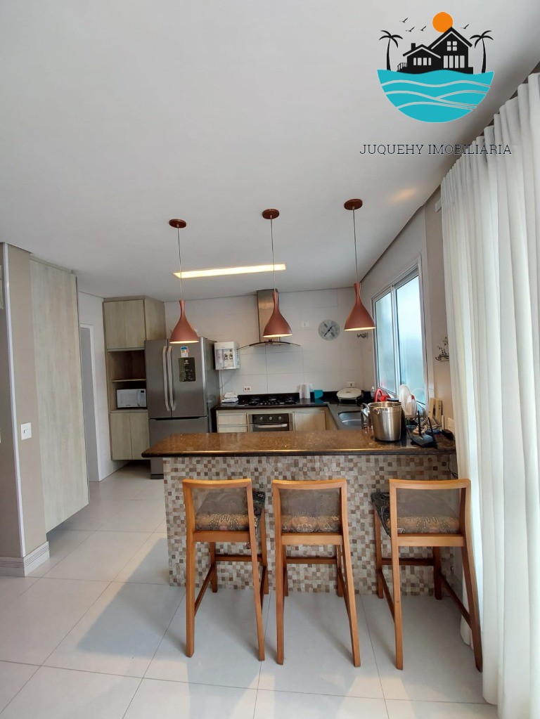 Casas para Alugar Temporada Juquehy - (Canto direito) pertinho da praia, 5 suítes, piscina aquecida, sauna, máx. 14 pessoas Juquehy Imobiliária