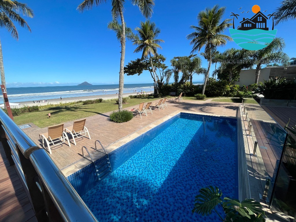 Casa em condomínio pé na areia - Temporada, com 5 suítes, 1 térrea, serviço de praia, acomodação para 14 pessoas, 4 vagas Juquehy Imobiliária