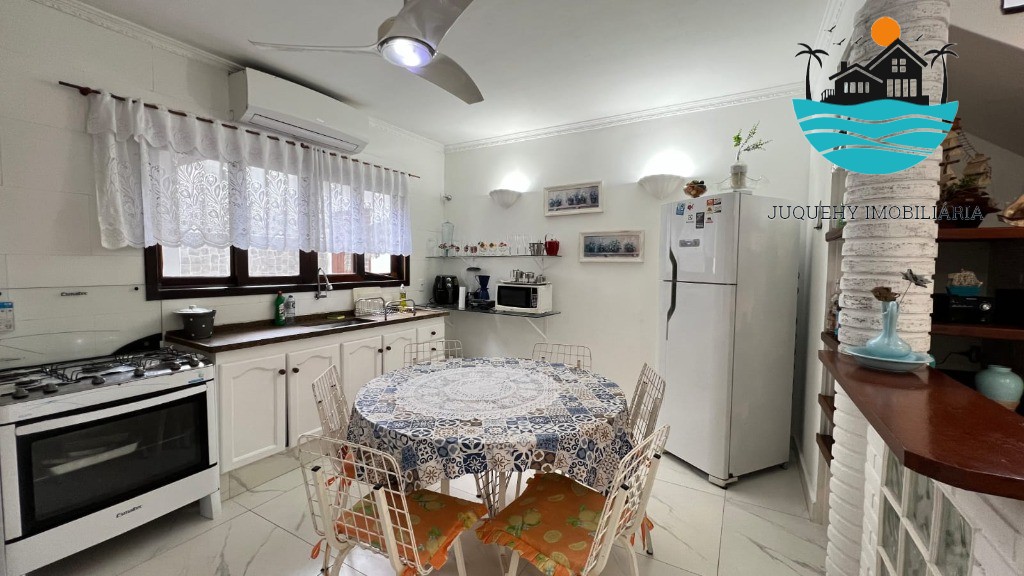 Casa Aluguel Temporada em Juquehy, max. 6 pessoas, na av. Da praia. 100m da praia, 2 dormitórios, 2 banheiros, 2 vagas Juquehy Imobiliária