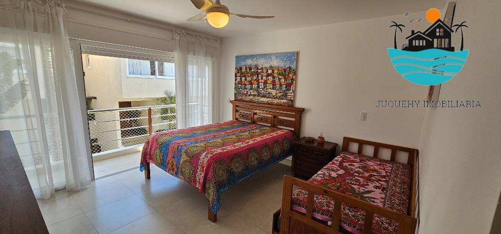 Casa em condomínio pé na areia - Temporada, com 5 suítes, 1 térrea, serviço de praia, acomodação para 14 pessoas, 4 vagas Juquehy Imobiliária