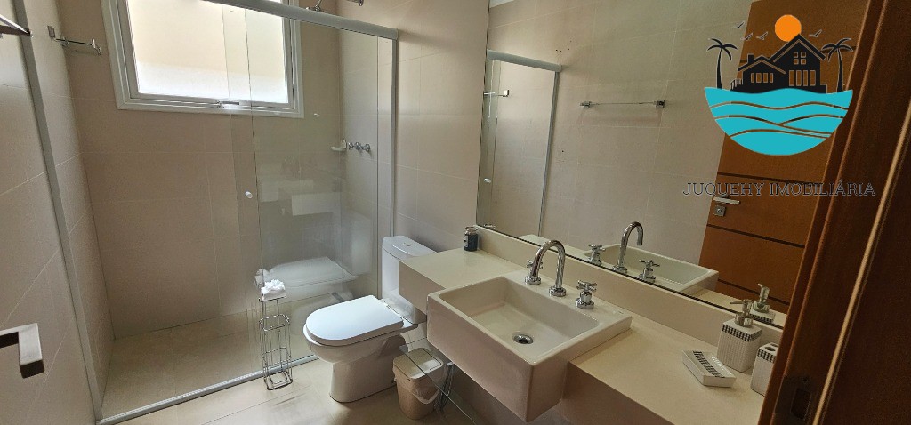 Casa em condomínio pé na areia - Temporada, com 5 suítes, 1 térrea, serviço de praia, acomodação para 14 pessoas, 4 vagas Juquehy Imobiliária