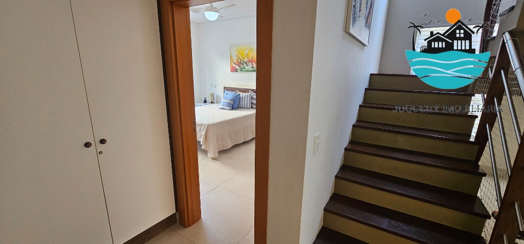 Casa em condomínio pé na areia - Temporada, com 5 suítes, 1 térrea, serviço de praia, acomodação para 14 pessoas, 4 vagas Juquehy Imobiliária