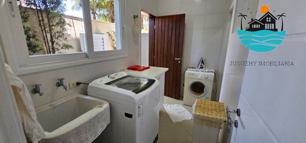 Casa alugar Juquehy - Condomínio pé na areia, Aluguel Anual, com 4 suítes, piscina e churrasqueira privativa, máx. 12 pessoas Juquehy Imobiliária