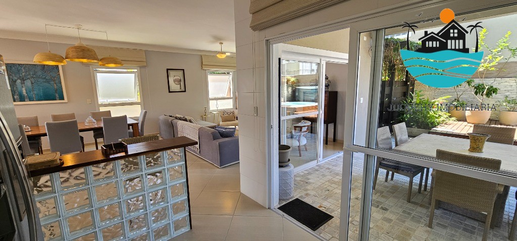 Casa alugar Juquehy - Condomínio pé na areia, Aluguel Anual, com 4 suítes, piscina e churrasqueira privativa, máx. 12 pessoas Juquehy Imobiliária