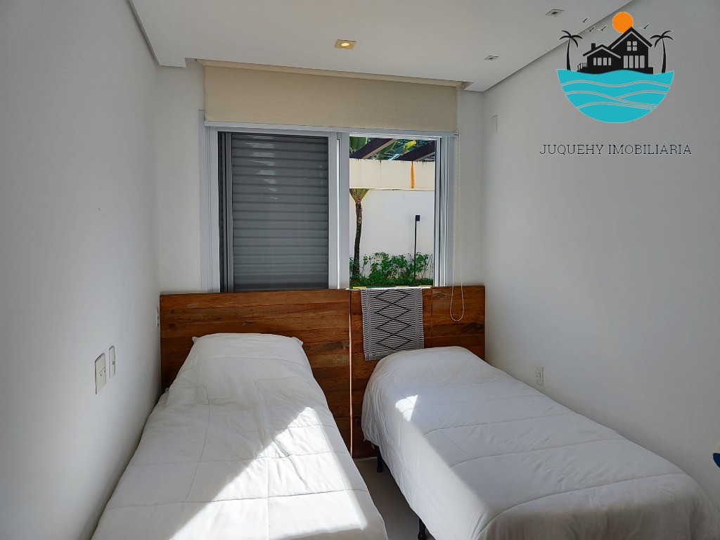 Casa Pé na Areia Juquehy, com 5 suítes, lado direito da praia, Sala de TV, 06 banheios, 02 vagas para Auto, max. 10 pessoas Juquehy Imobiliária