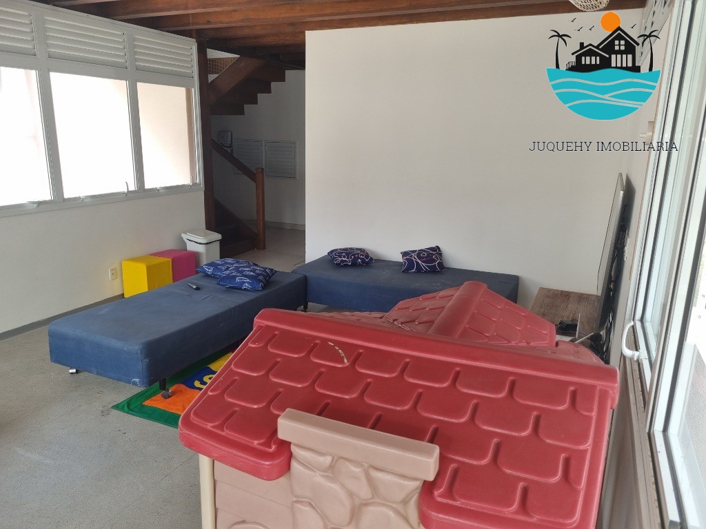 Casa Pé na Areia Juquehy, com 5 suítes, lado direito da praia, Sala de TV, 06 banheios, 02 vagas para Auto, max. 10 pessoas Juquehy Imobiliária