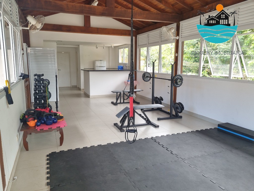 Casa Pé na Areia Juquehy, com 5 suítes, lado direito da praia, Sala de TV, 06 banheios, 02 vagas para Auto, max. 10 pessoas Juquehy Imobiliária