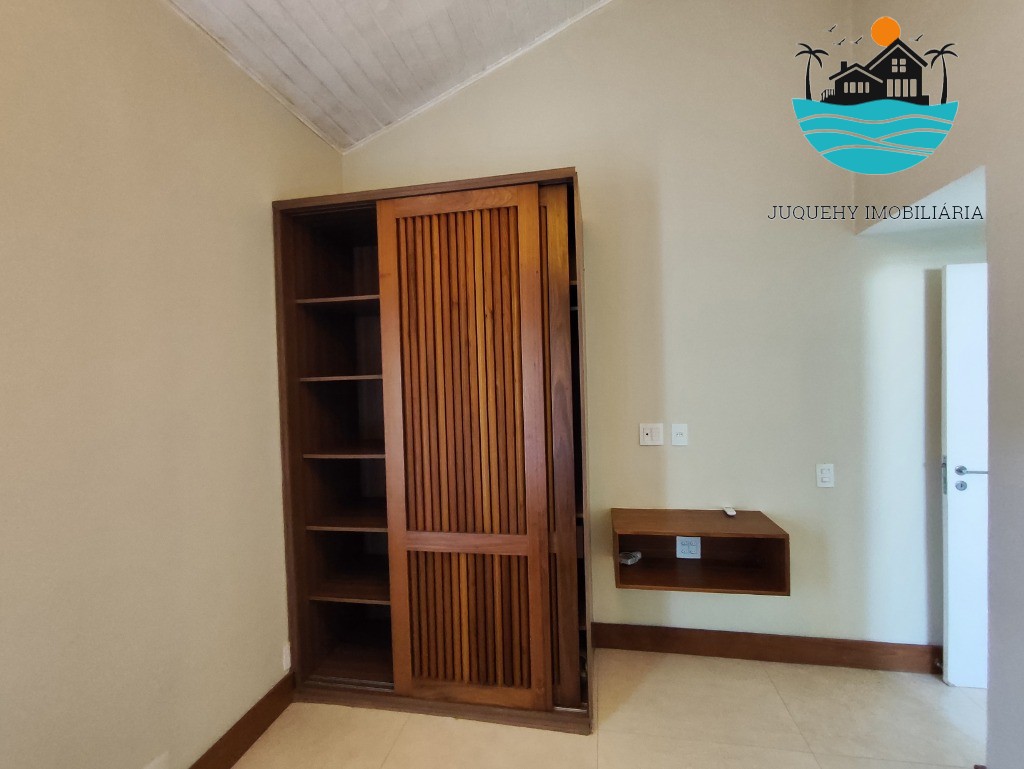 Aluguel Anual Juquehy e Aluguel de Temporada, Condomínio Raízes Juquehy, 4 suítes, acom. 10 pessoas, Tênnis, piscina, sauna Juquehy Imobiliária