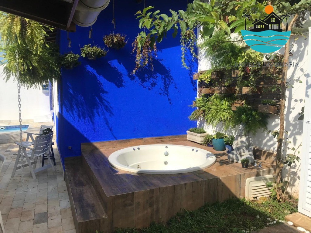 Venda casa Juquehy - Aluguel de Temporada, 5 quartos sendo 3 suites, jacuzzi, piscina, churras, 800m da praia, max 13 pessoas Juquehy Imobiliária