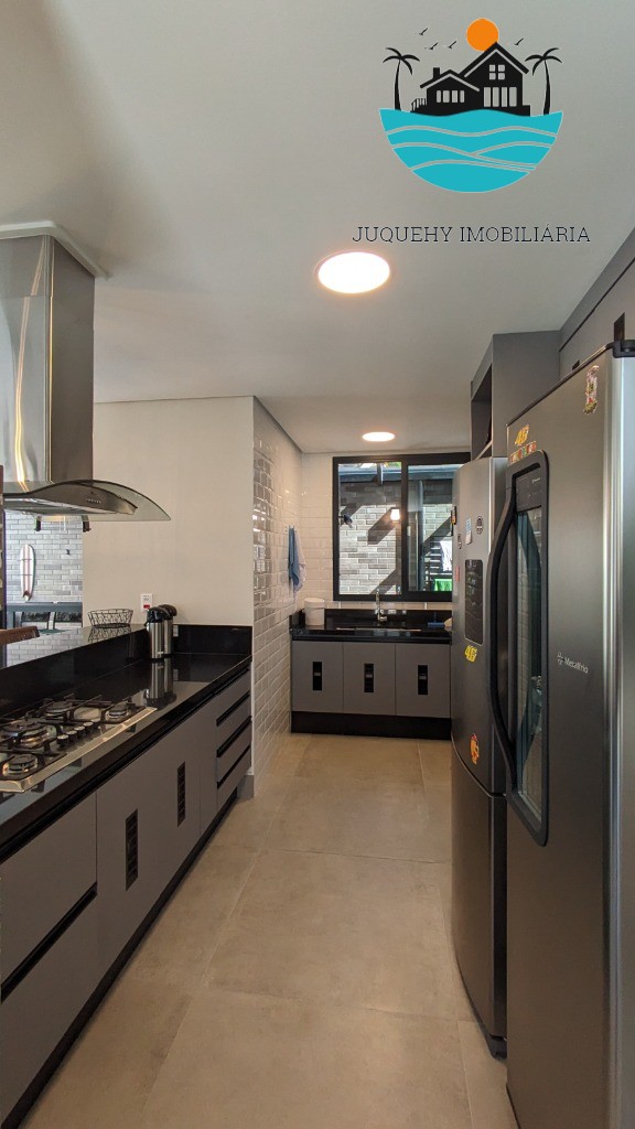 Casa a venda em condomínio pé na areia em Juquehy, aluguel de Tempora, 5 Suítes, Terraço gourment, piscina priv. 02 vagas auto Juquehy Imobiliária