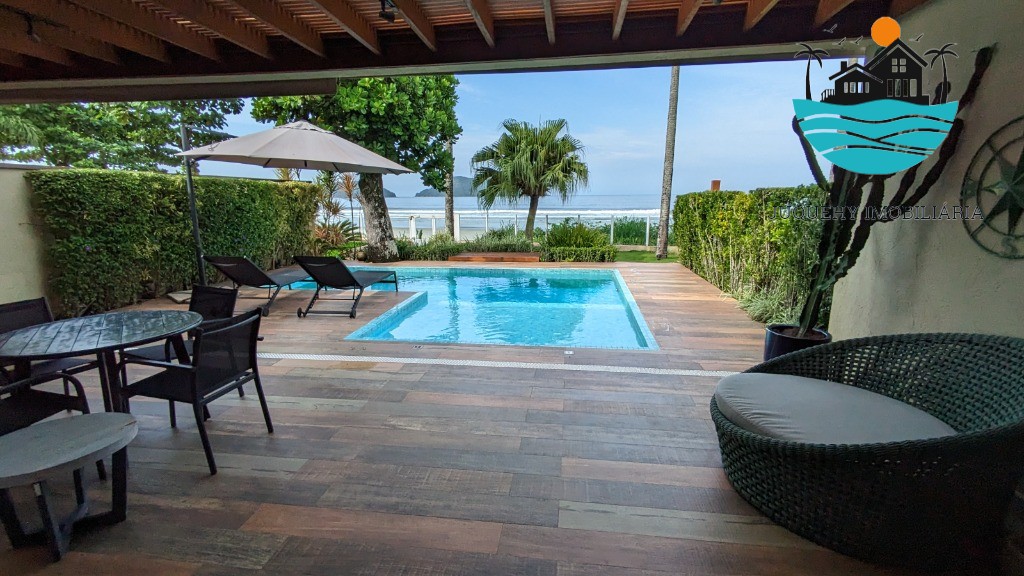 Casa Pé na Areia a venda em Juquehy, 4 Suítes, Piscina privativa com vista para o Mar, serviço de praia, 02 vagas auto Juquehy Imobiliária