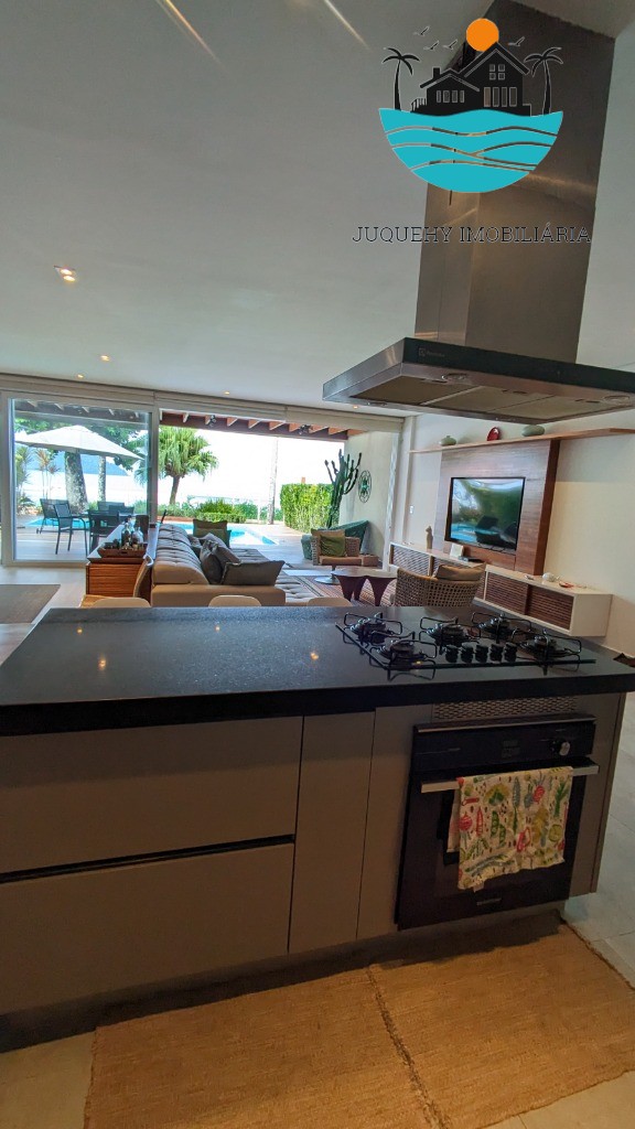 Casa Pé na Areia a venda em Juquehy, 4 Suítes, Piscina privativa com vista para o Mar, serviço de praia, 02 vagas auto Juquehy Imobiliária