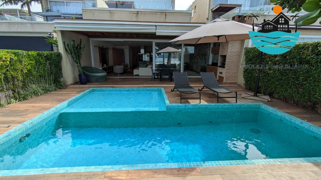 Casa Pé na Areia a venda em Juquehy, 4 Suítes, Piscina privativa com vista para o Mar, serviço de praia, 02 vagas auto Juquehy Imobiliária