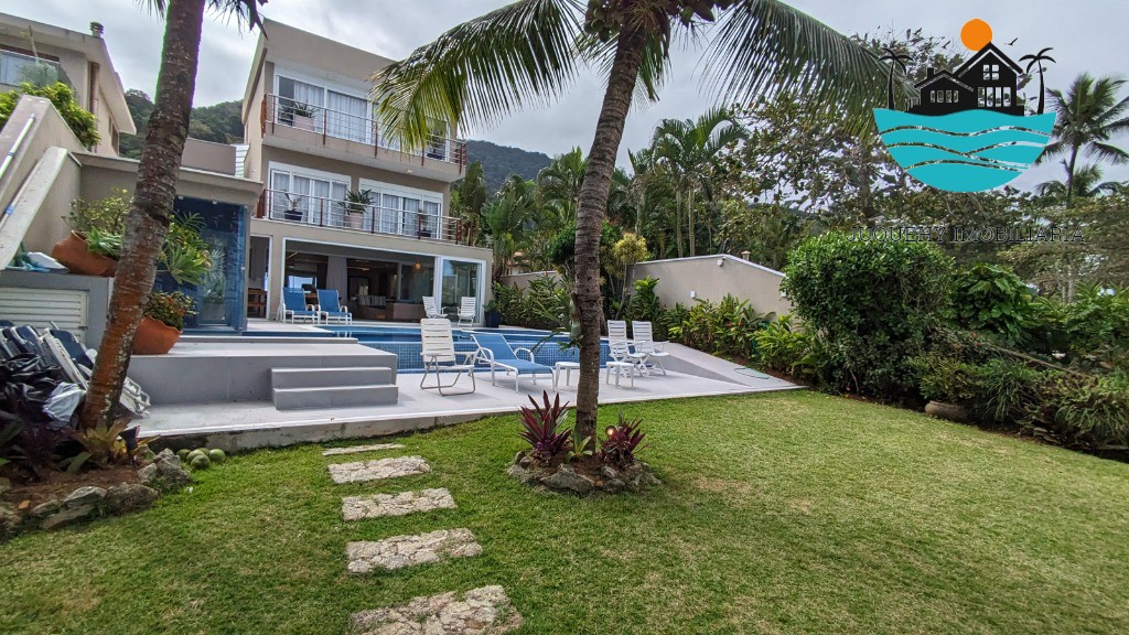 Casa Pé na Areia em Juquehy, Canto Direito - Aluguel de Temporada, piscina, sauna, 6 suítes, acomoda 16 pessoas Juquehy Imobiliária