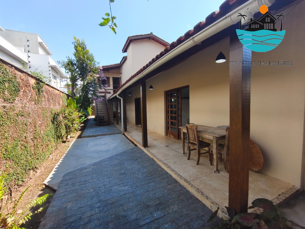 Casas para Alugar anual Juquehy - churrasqueira, 1 vagas 2 dorm,1 suíte, máx. 10 pessoas Juquehy Imobiliária