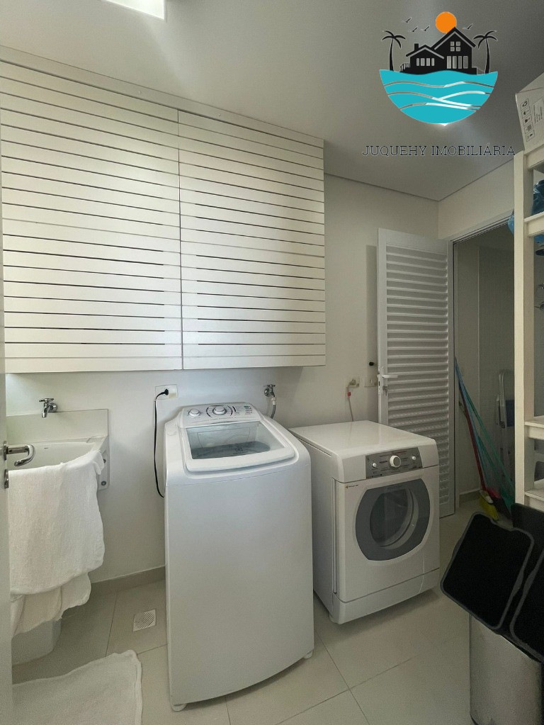 Casa Pé na Areia Juquehy Venda - Canto de juquehy com 5 suítes, piscina Privativa, area gourmet, 350m² de área construída Juquehy Imobiliária