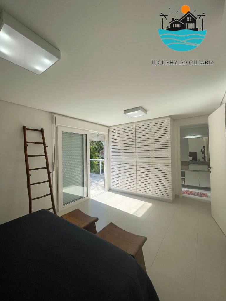 Casa Pé na Areia Juquehy Venda - Canto de juquehy com 5 suítes, piscina Privativa, area gourmet, 350m² de área construída Juquehy Imobiliária