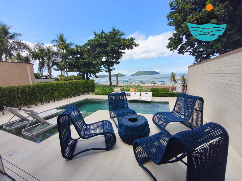 Casa Pé na Areia a venda em Juquehy, 4 Suítes, Piscina privativa com vista para o Mar, serviço de praia, 02 vagas auto Juquehy Imobiliária