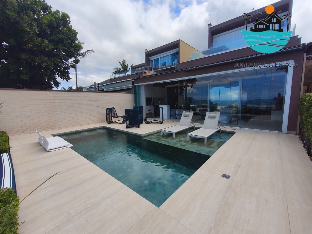 Casa Pé na Areia a venda em Juquehy, 4 Suítes, Piscina privativa com vista para o Mar, serviço de praia, 02 vagas auto Juquehy Imobiliária