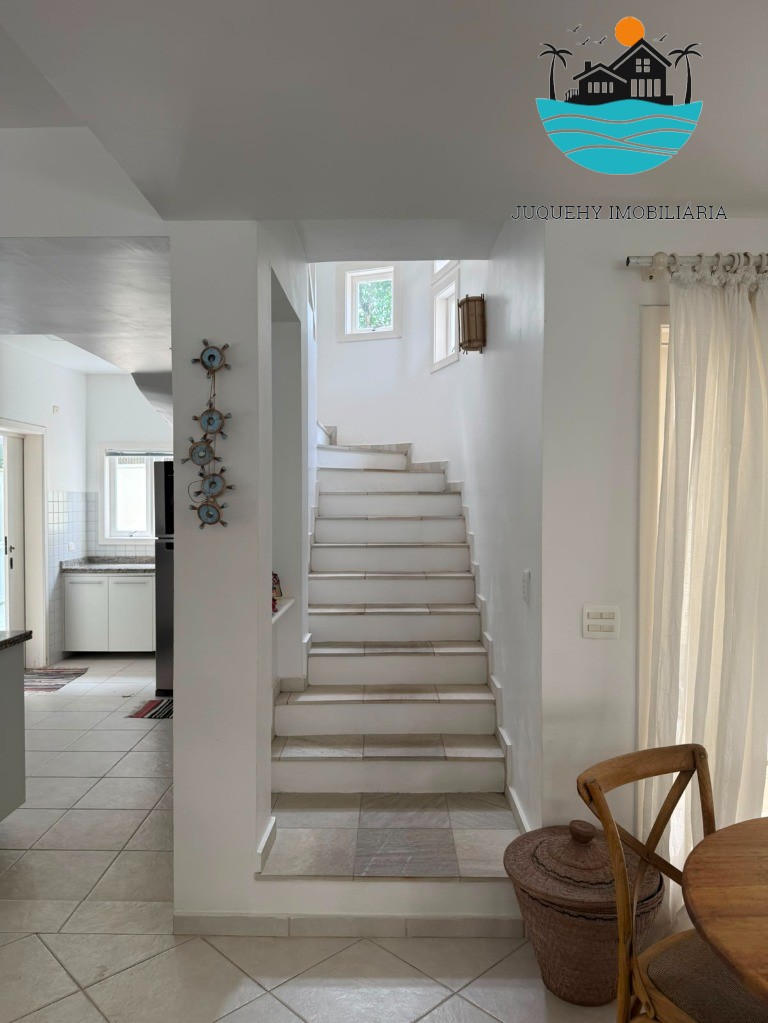 Alugar Casa anual em Juquehy em Condomínio Fechado - com 4 dormitórios, 2 suíte, 100m da praia - Acomodação máx. 10 pessoas Juquehy Imobiliária
