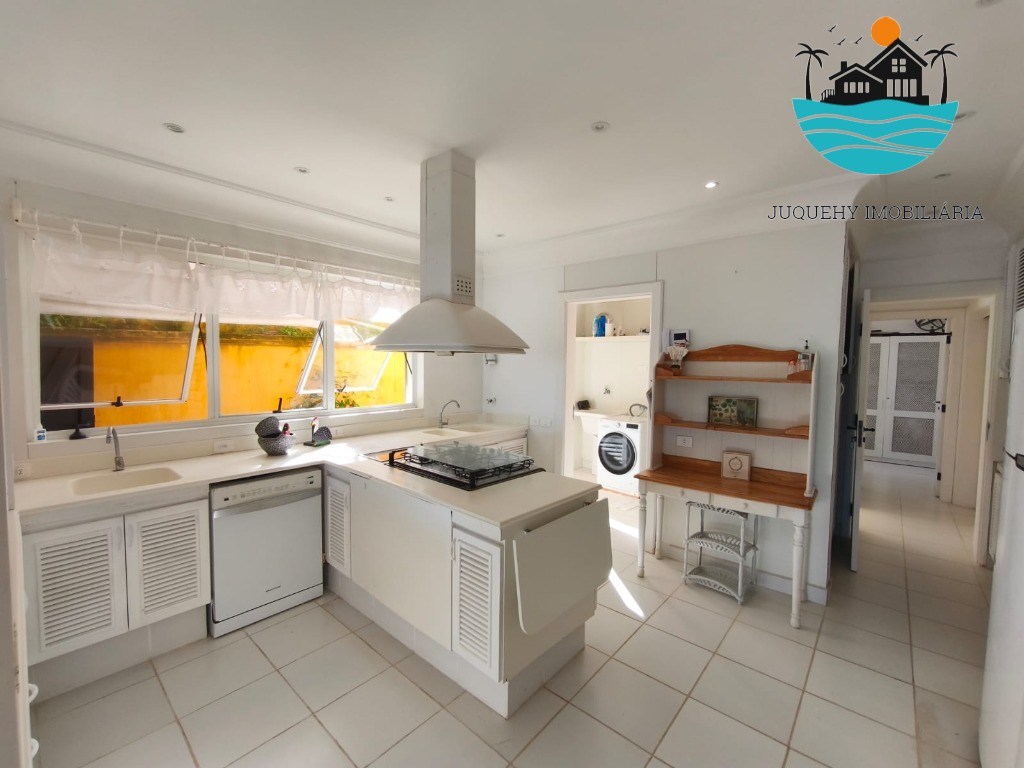 Casa pé na areia para venda e aluguel de temporada em Juquehy, com piscina, churrasqueira, max 12 pessoas Juquehy Imobiliária