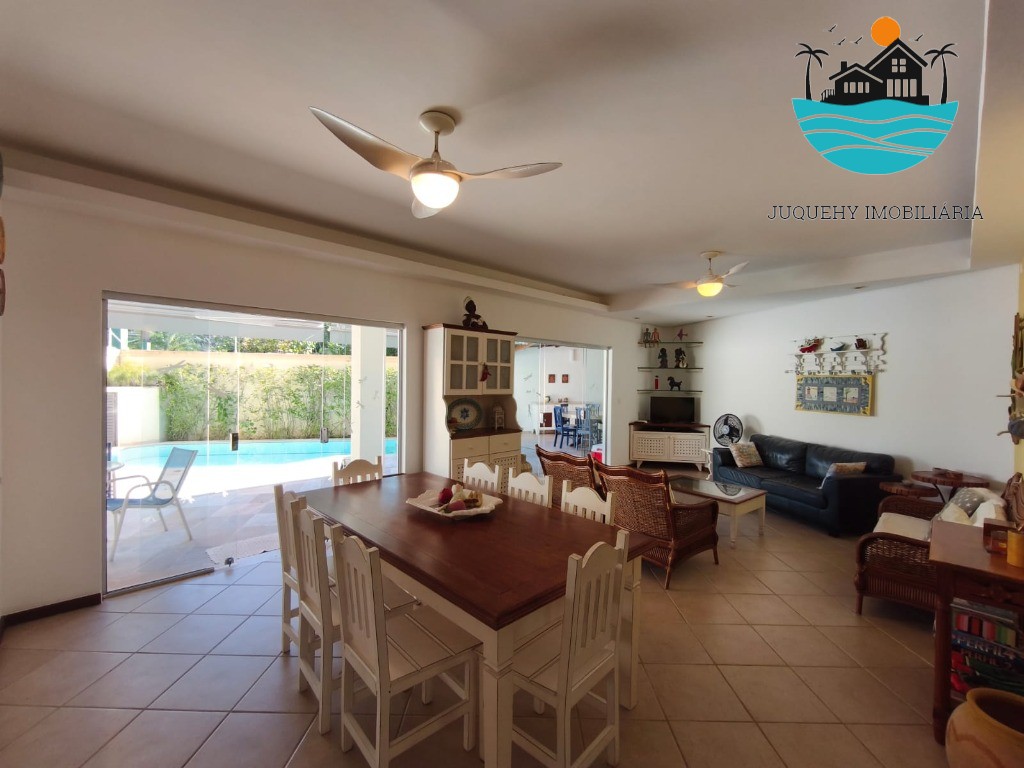 Casa para aluguel de temporada - 5 suites, sendo 1 suite térrea, com piscina, Churras.., acomodação 12 pessoas, 20m da praia Juquehy Imobiliária