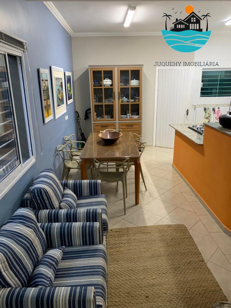 Venda Casa Juquehy, com 3 dormitórios, sendo 1 suíte, 2 vagas, 850m da praia, escritura de posse Juquehy Imobiliária.