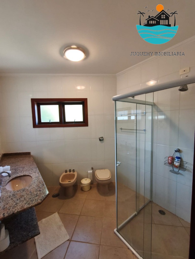 Casa para aluguel de temporada - 5 suites, sendo 1 suite térrea, com piscina, Churras.., acomodação 12 pessoas, 20m da praia Juquehy Imobiliária